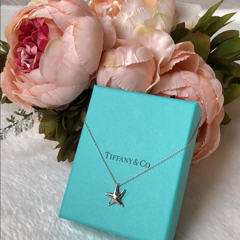 TIFFANY & CO. Starfish Pendant